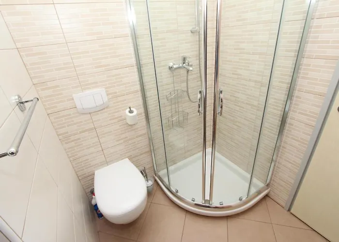 Violeta 3* Ровинь